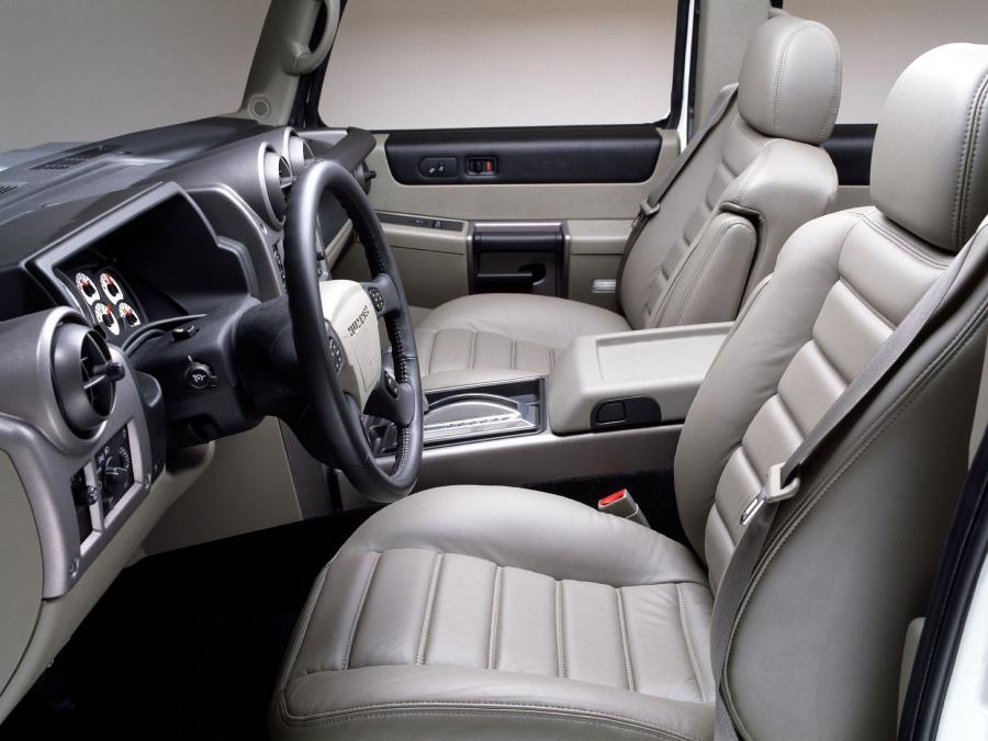  Hummer H2 2002 года  (фото 10 из 30)